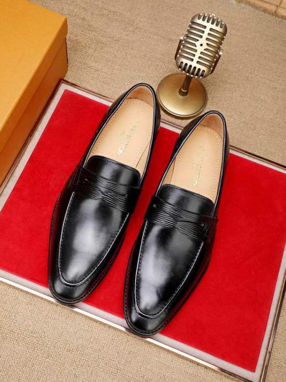 Picture of Louis Vuitton Shoes _SKULVsz38-44mnf047214276